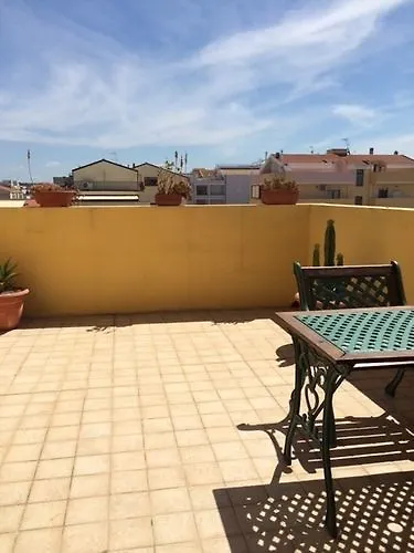 Oda ve Kahvaltı La Terrazza 3*