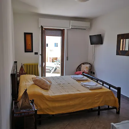לינה וארוחת בוקר La Terrazza אלגהרו